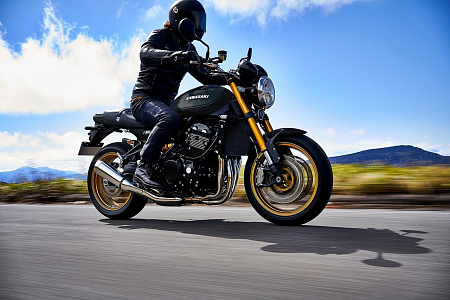 Мотоцикл Kawasaki Z900RS SE